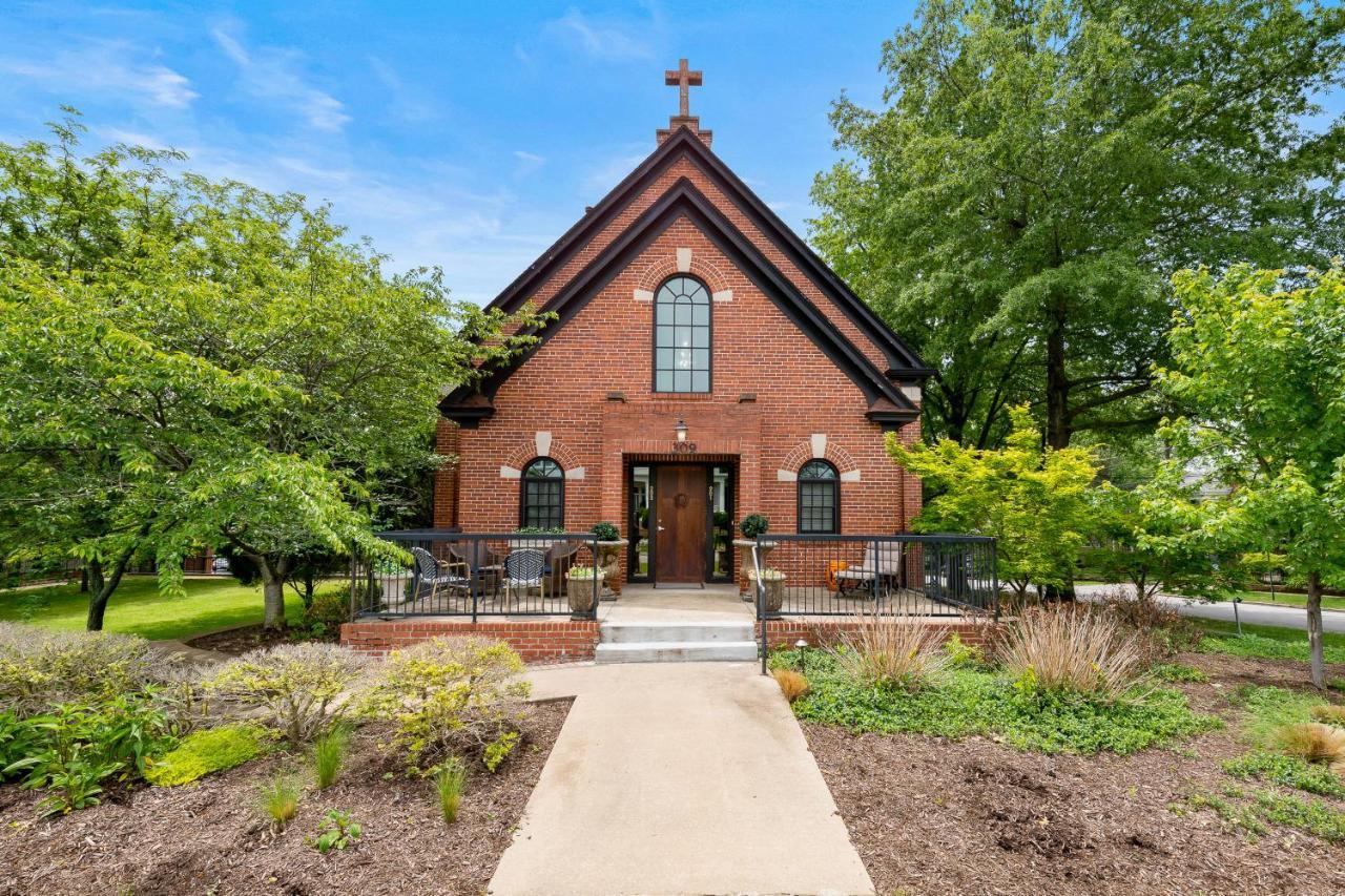 The Saint Daire Fayetteville Dış mekan fotoğraf